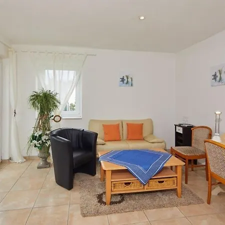 Apartment Ruhiger Wohntraum Nahe Einfelder See -ferienwohnung Waldeck