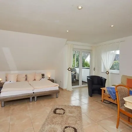 Apartment Ruhiger Wohntraum Nahe Einfelder See -ferienwohnung Waldeck *